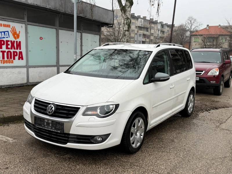 VW Touran НОВ ВНОС 2009Г.. 1.9 ТДИ, снимка 2 - Автомобили и джипове - 53116107