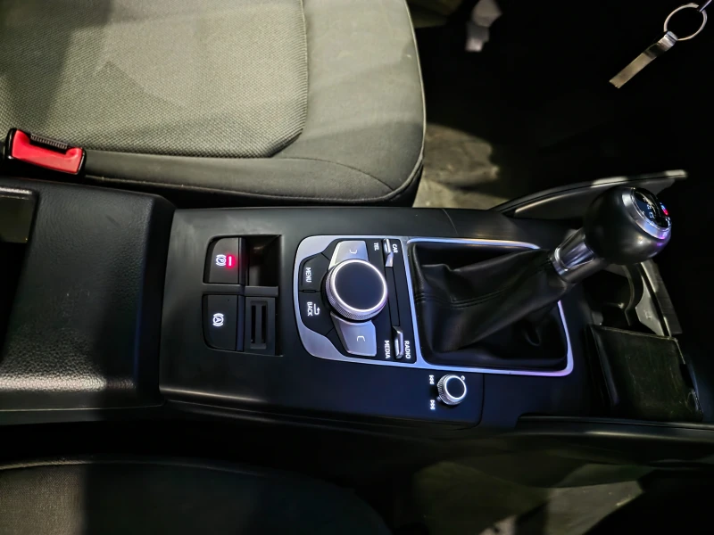 Audi A3, снимка 7 - Автомобили и джипове - 53275822