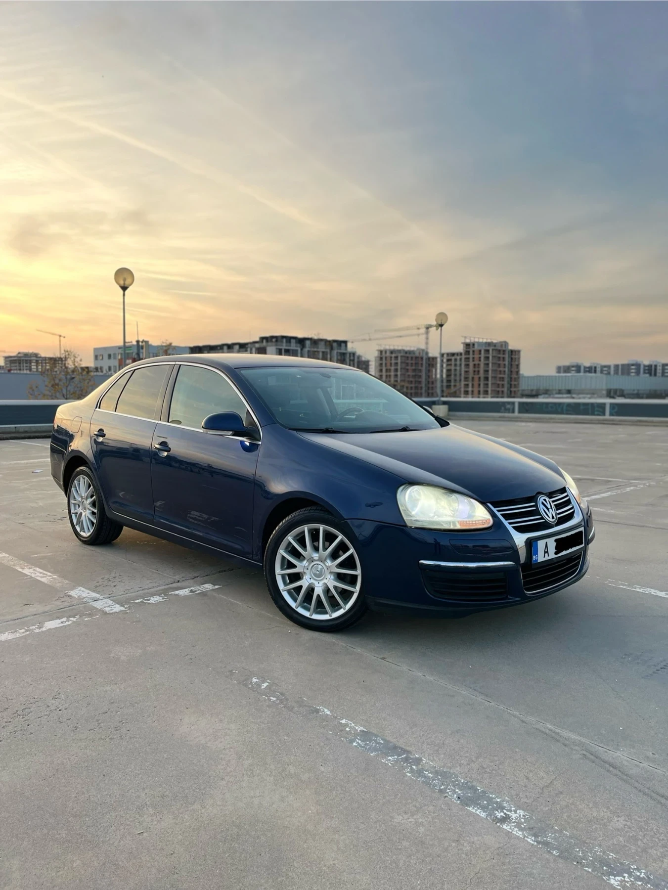 VW Jetta 1.9TDI 105кс Highline ТОП Състояние, снимка 1