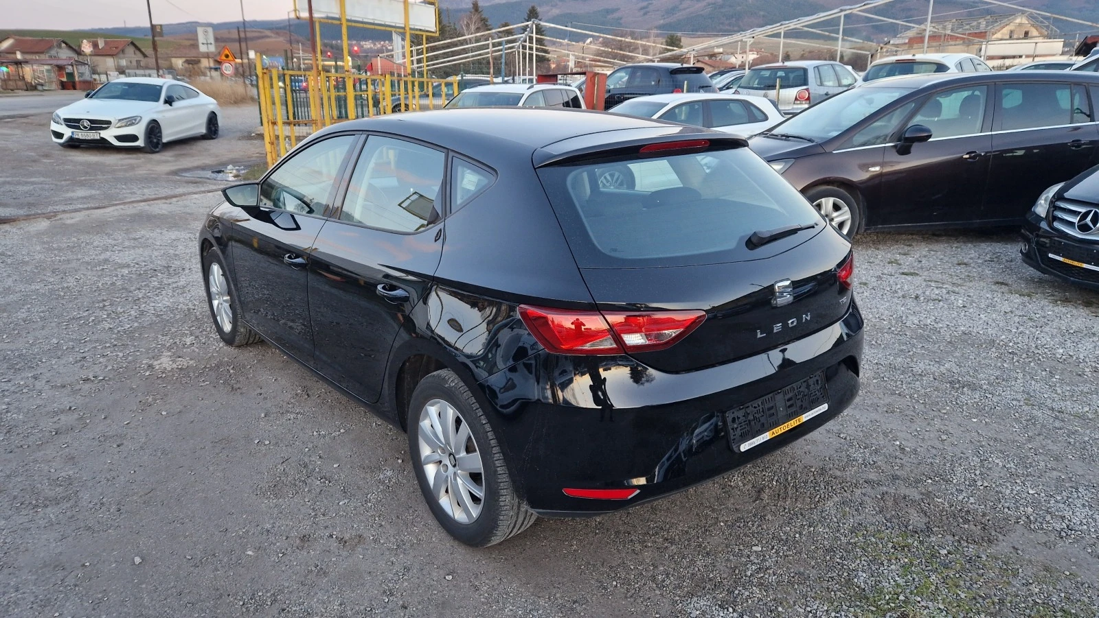 Seat Leon 1.2 TSi EUR.6 - изображение 4