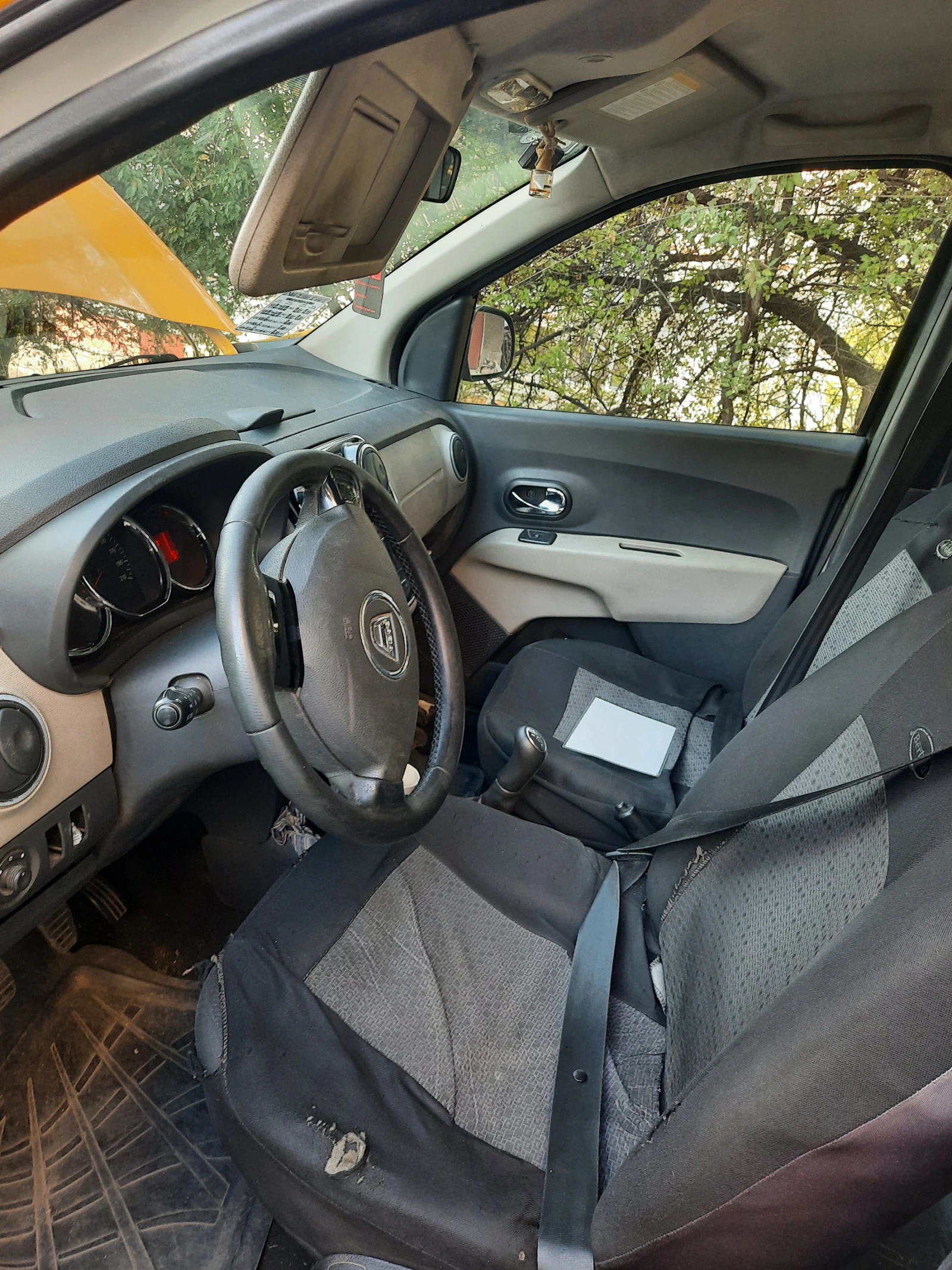 Dacia Lodgy  - изображение 5