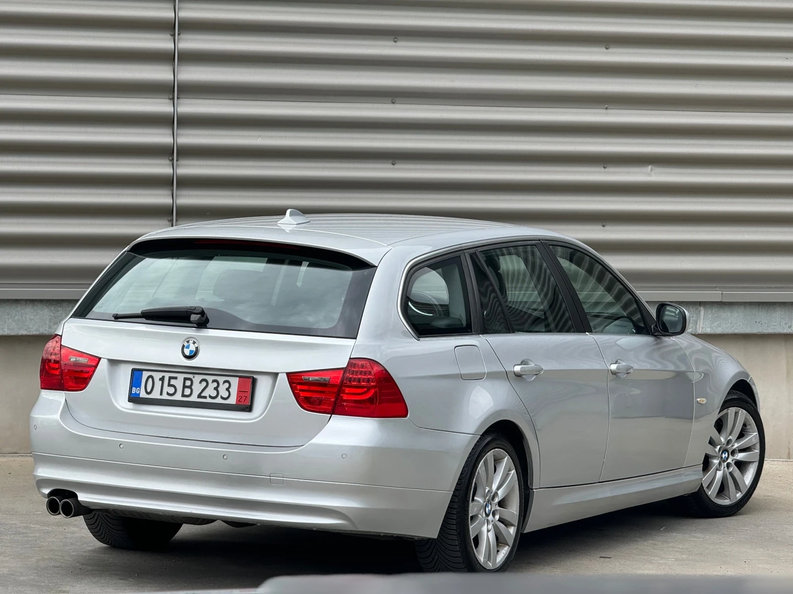 BMW 325 D FACELIFT NAVI* XENON* BLUETOOTH - изображение 6