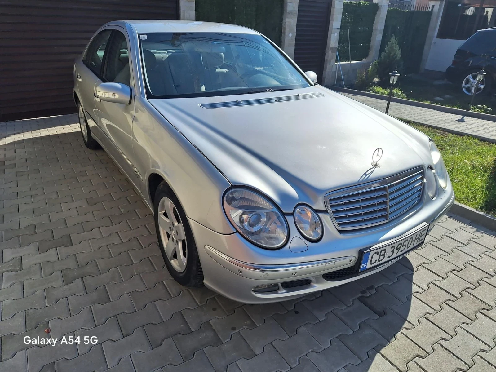 Mercedes-Benz E 270  - изображение 2