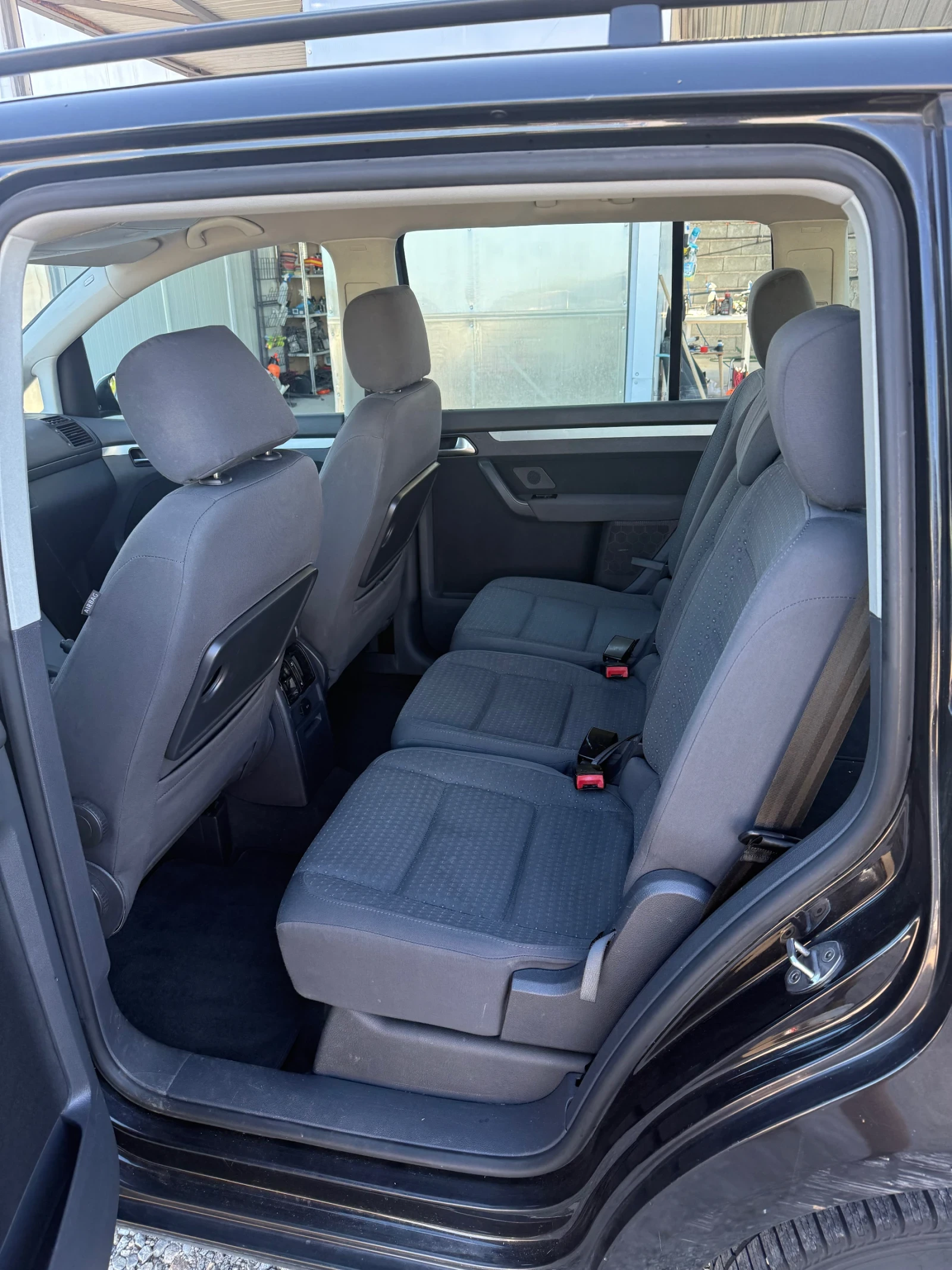 VW Touran 1.9TDI* 7Места* 6скорости* ЛИЗИНГ - изображение 8