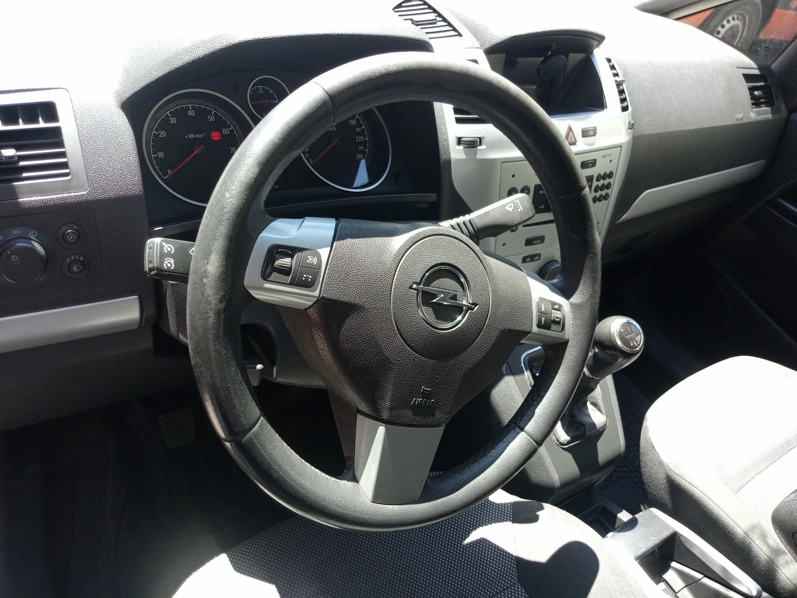 Opel Zafira  - изображение 6