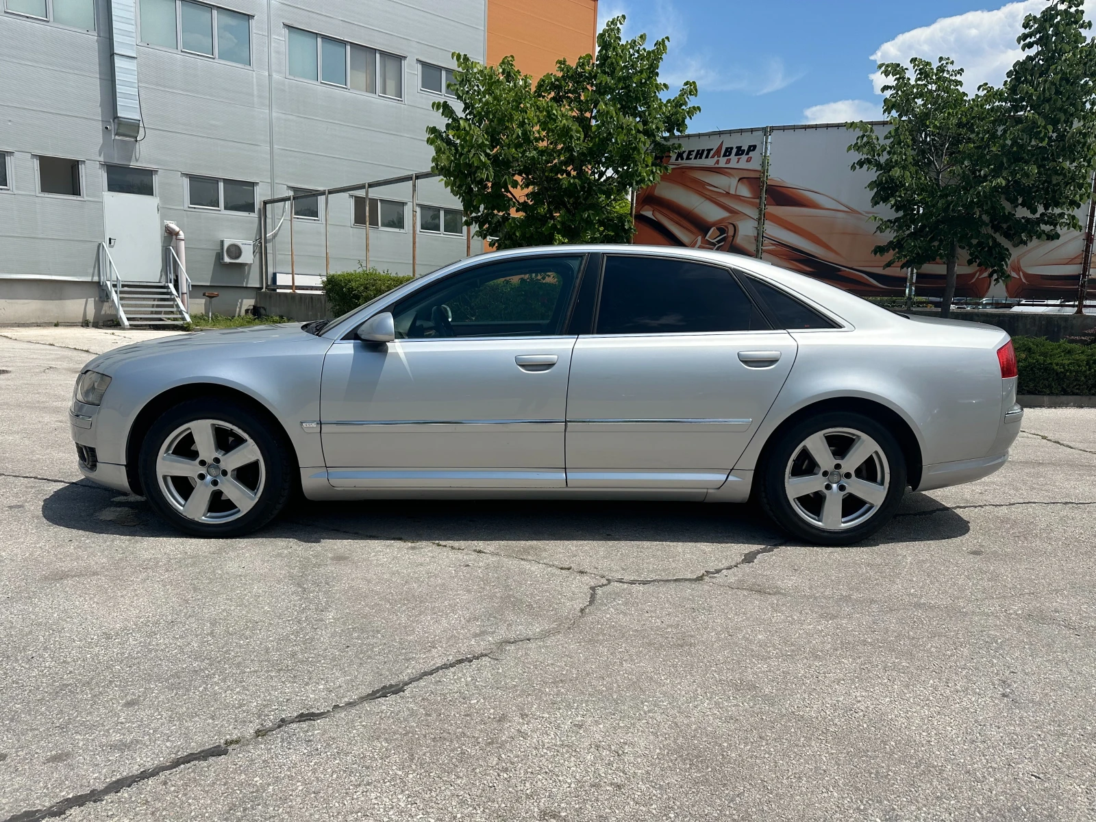 Audi A8 3.0d 233 к.с. - изображение 2