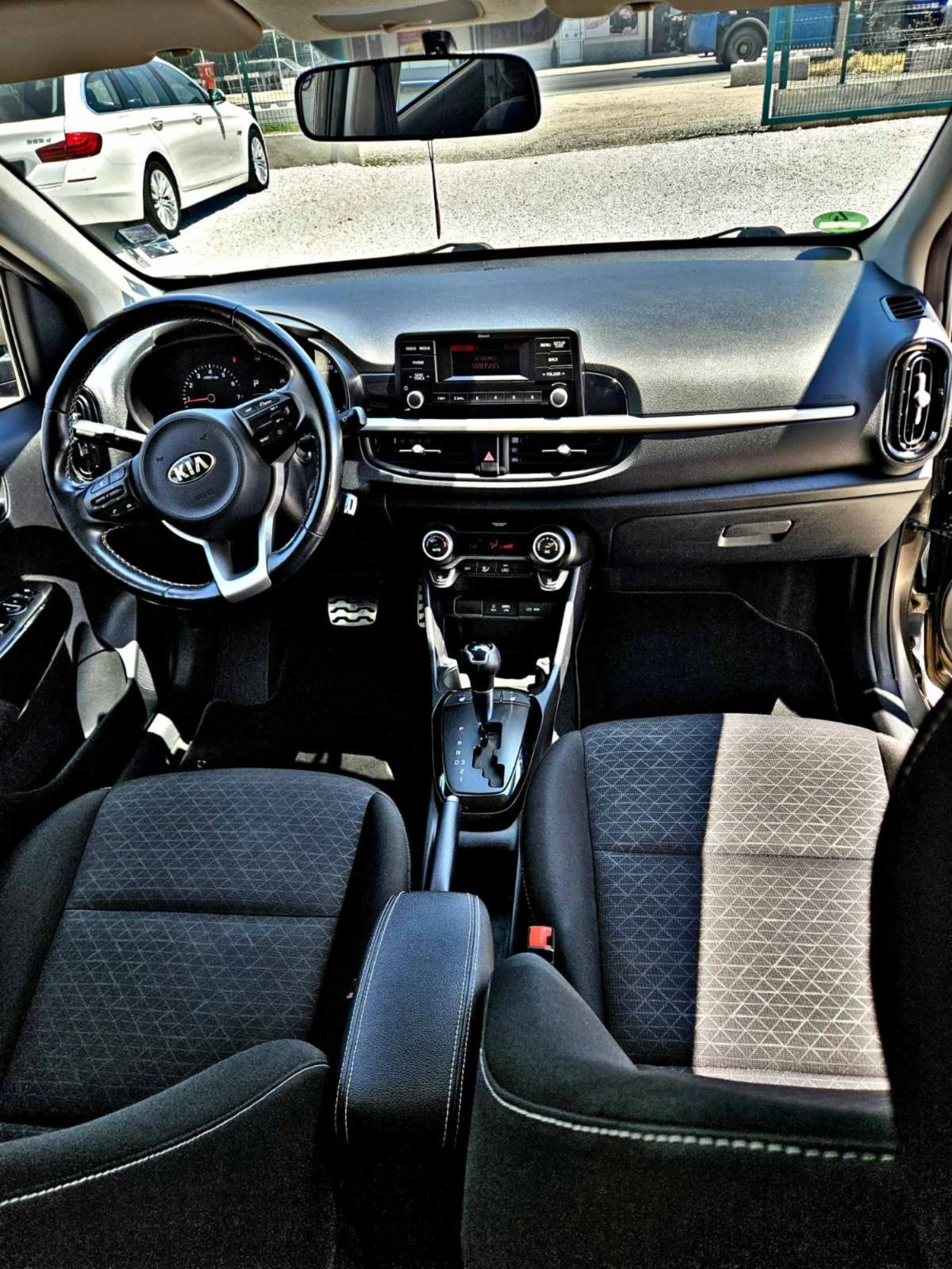 Kia Picanto 1.2 бензин, 4 цилиндъра, автоматик - изображение 9