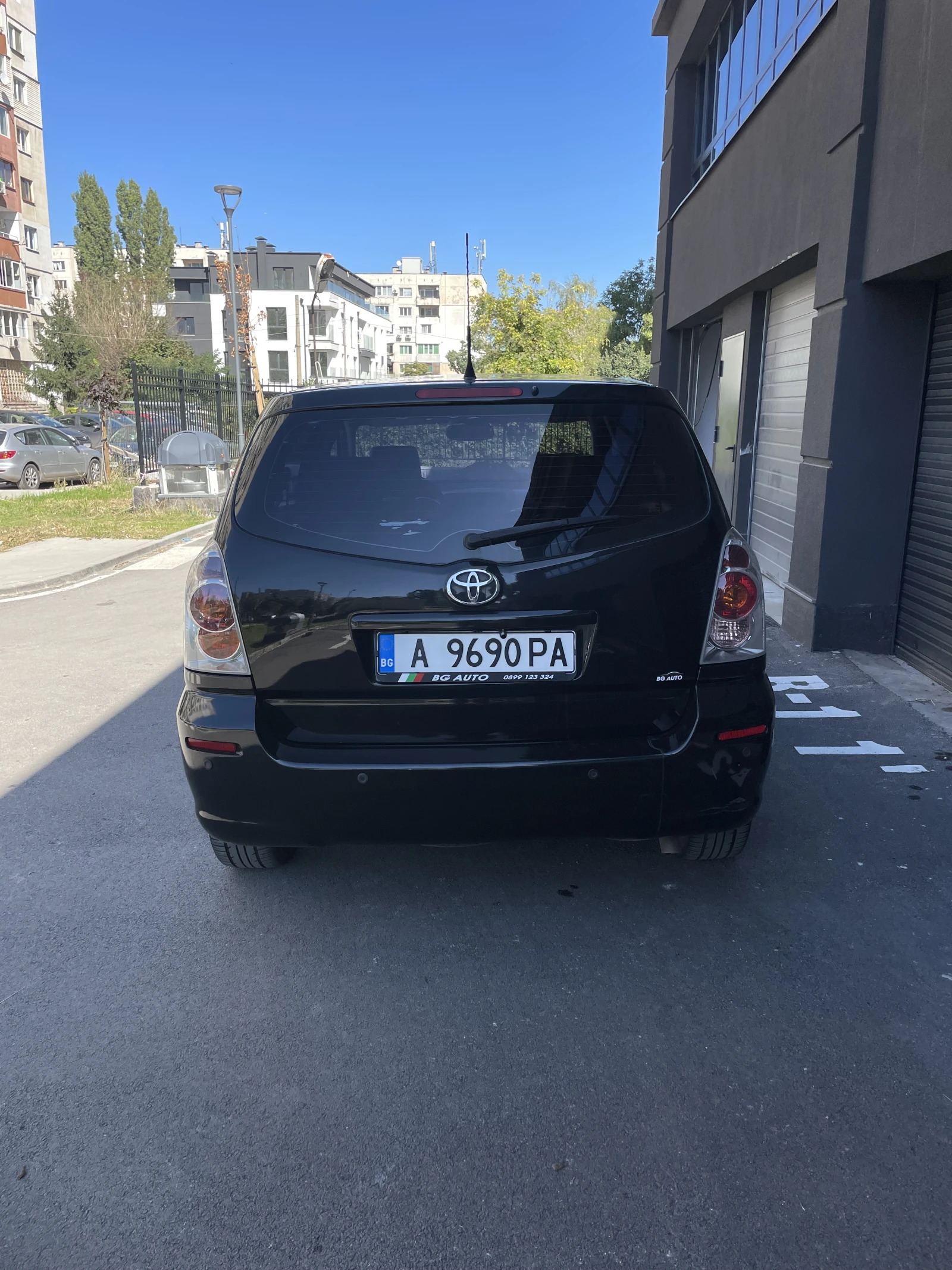 Toyota Corolla verso 1.8 VVT-I * ГАЗ*  - изображение 5
