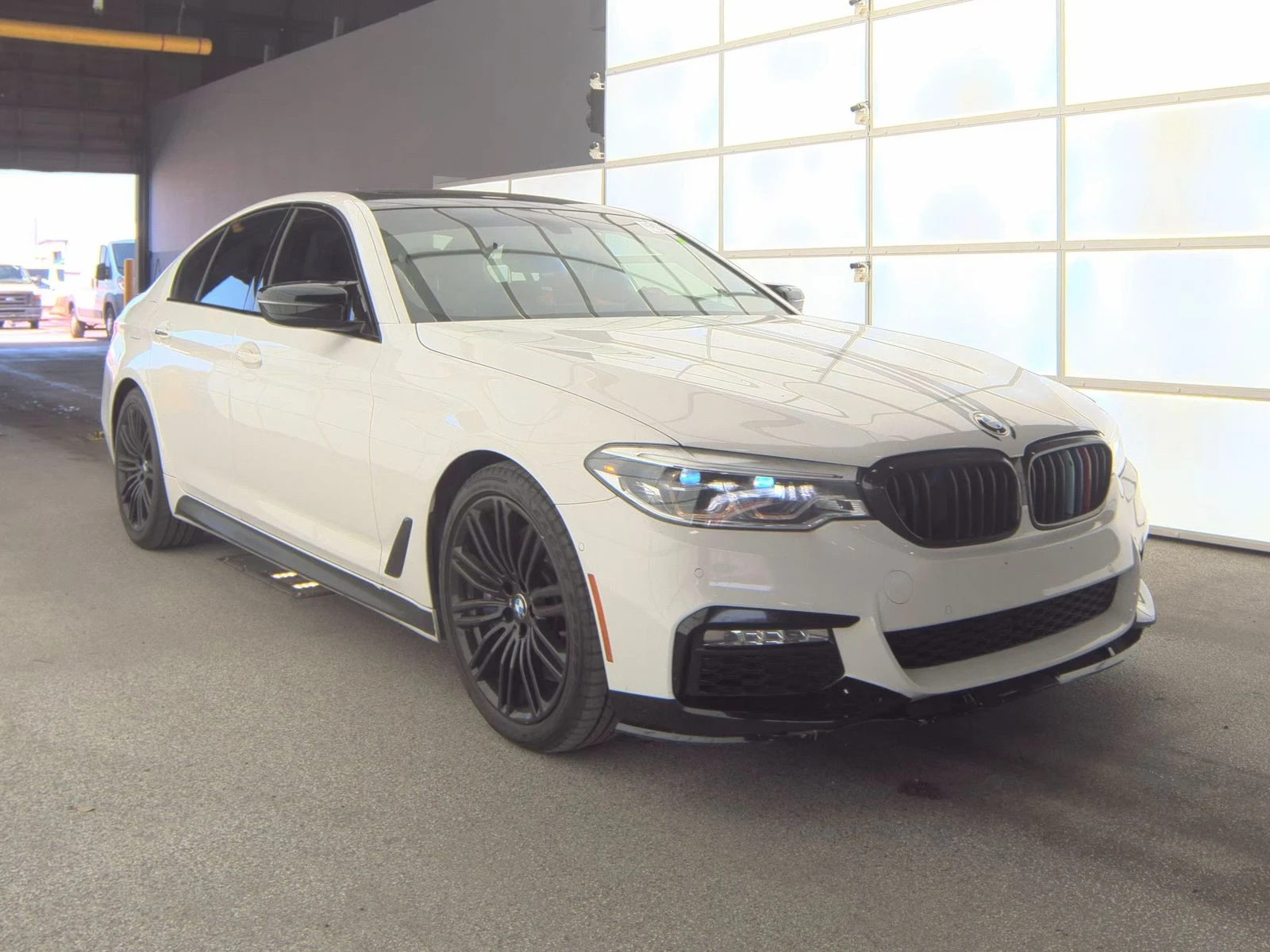 BMW 540 M-PACK* DISTRONIK* МАСАЖ* ОБДУХ* HARMAN* HEADUP* K - изображение 3