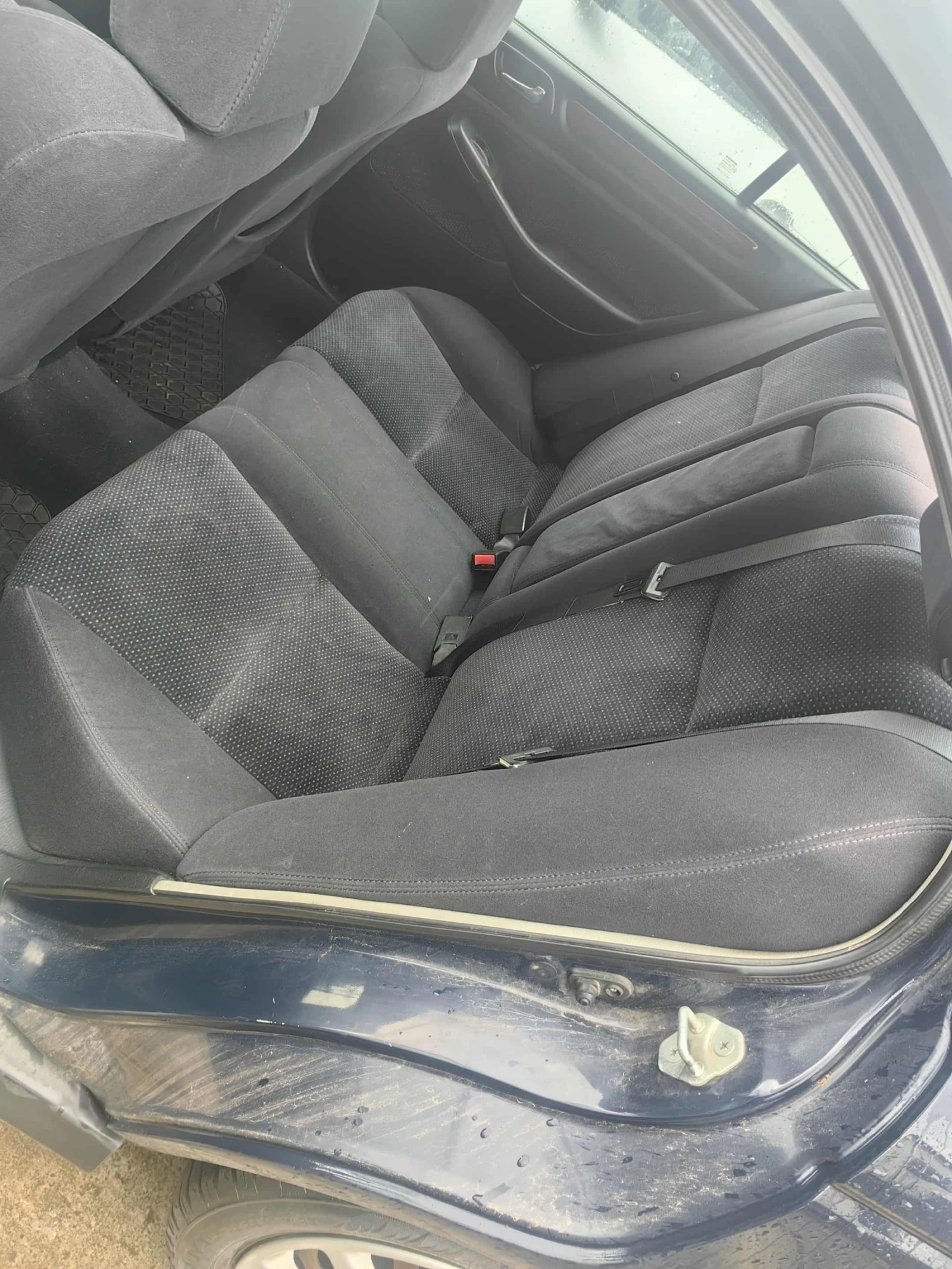 Honda Accord 2.0 - изображение 7