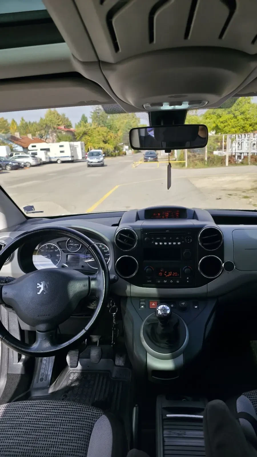 Peugeot Partner HDI - изображение 10