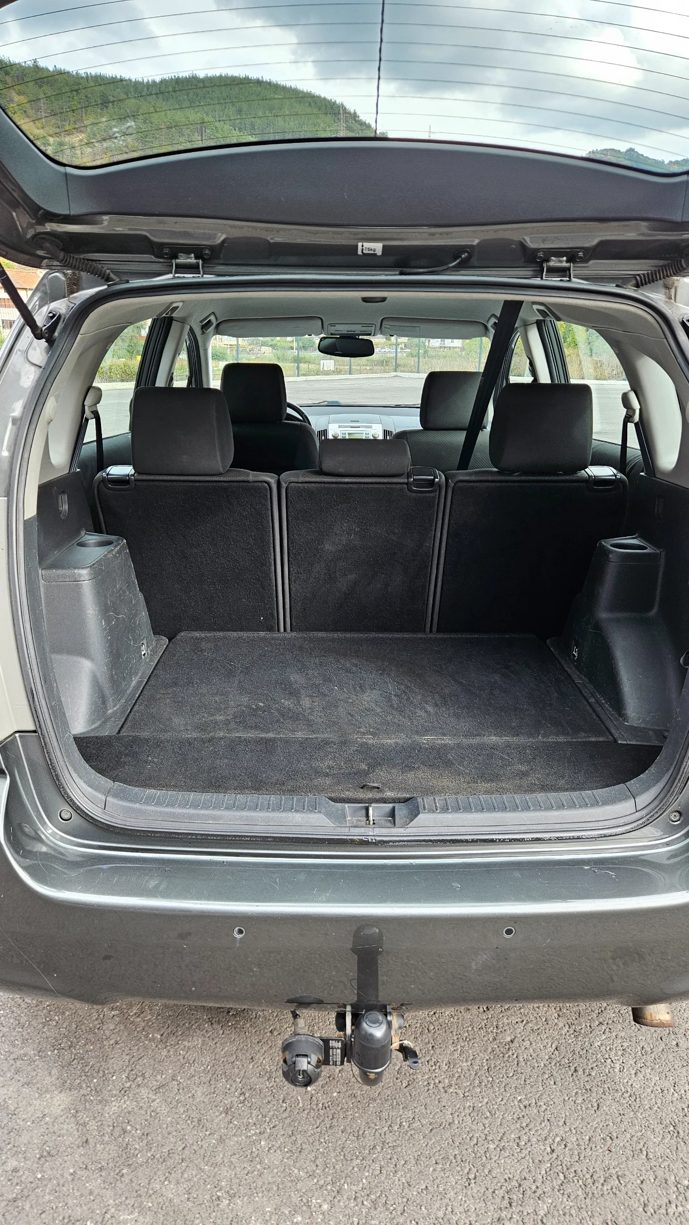 Toyota Corolla verso  - изображение 7