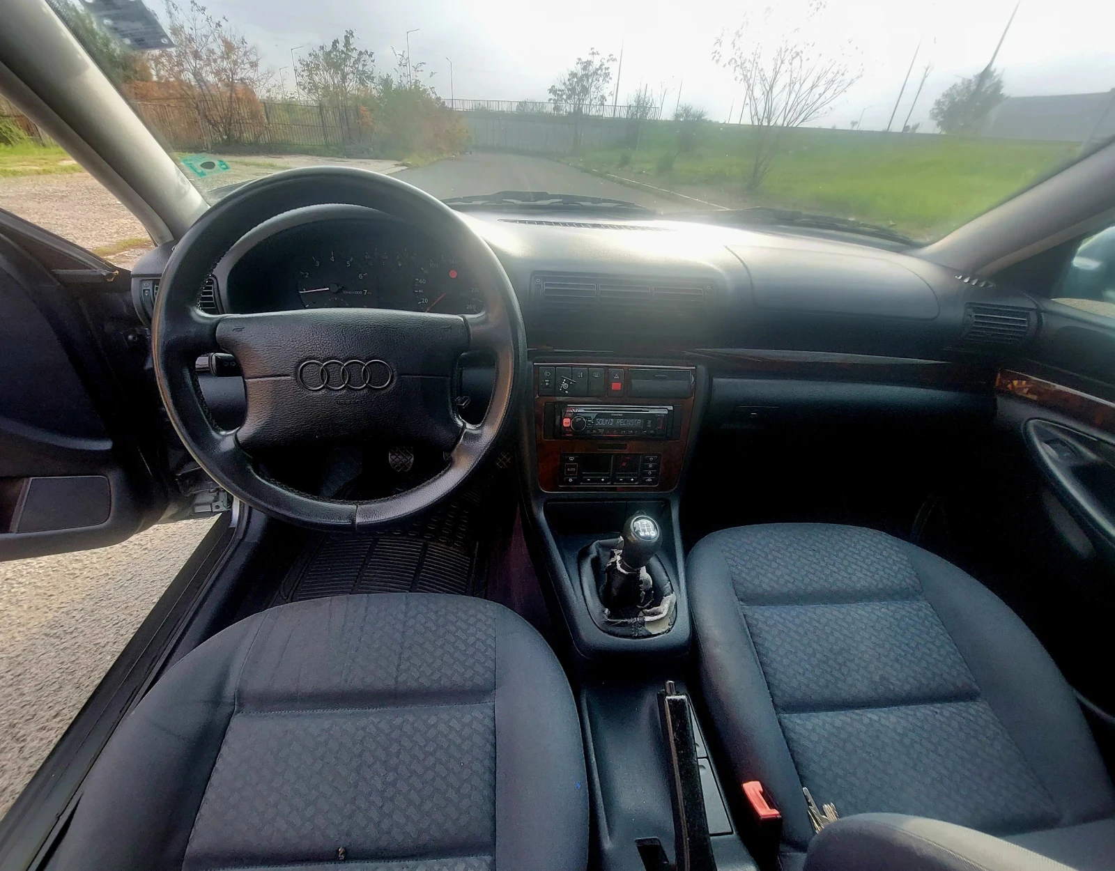 Audi A4 1.8  | Mobile.bg   11