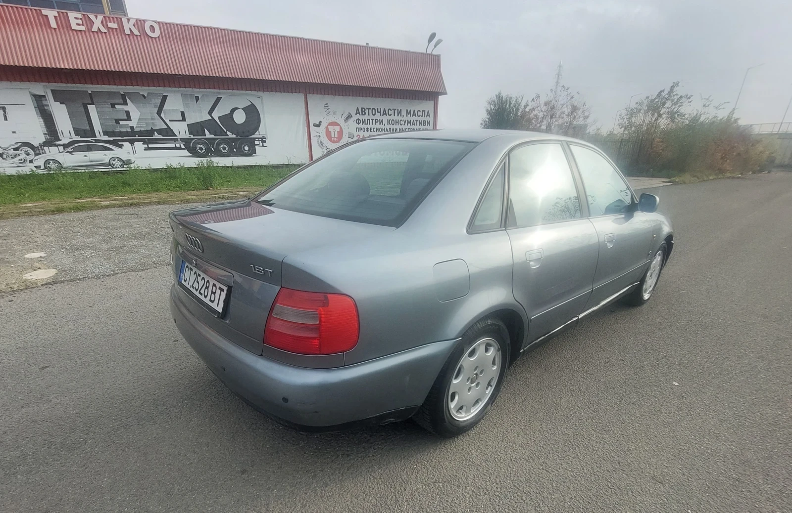 Audi A4 1.8 Т - изображение 5