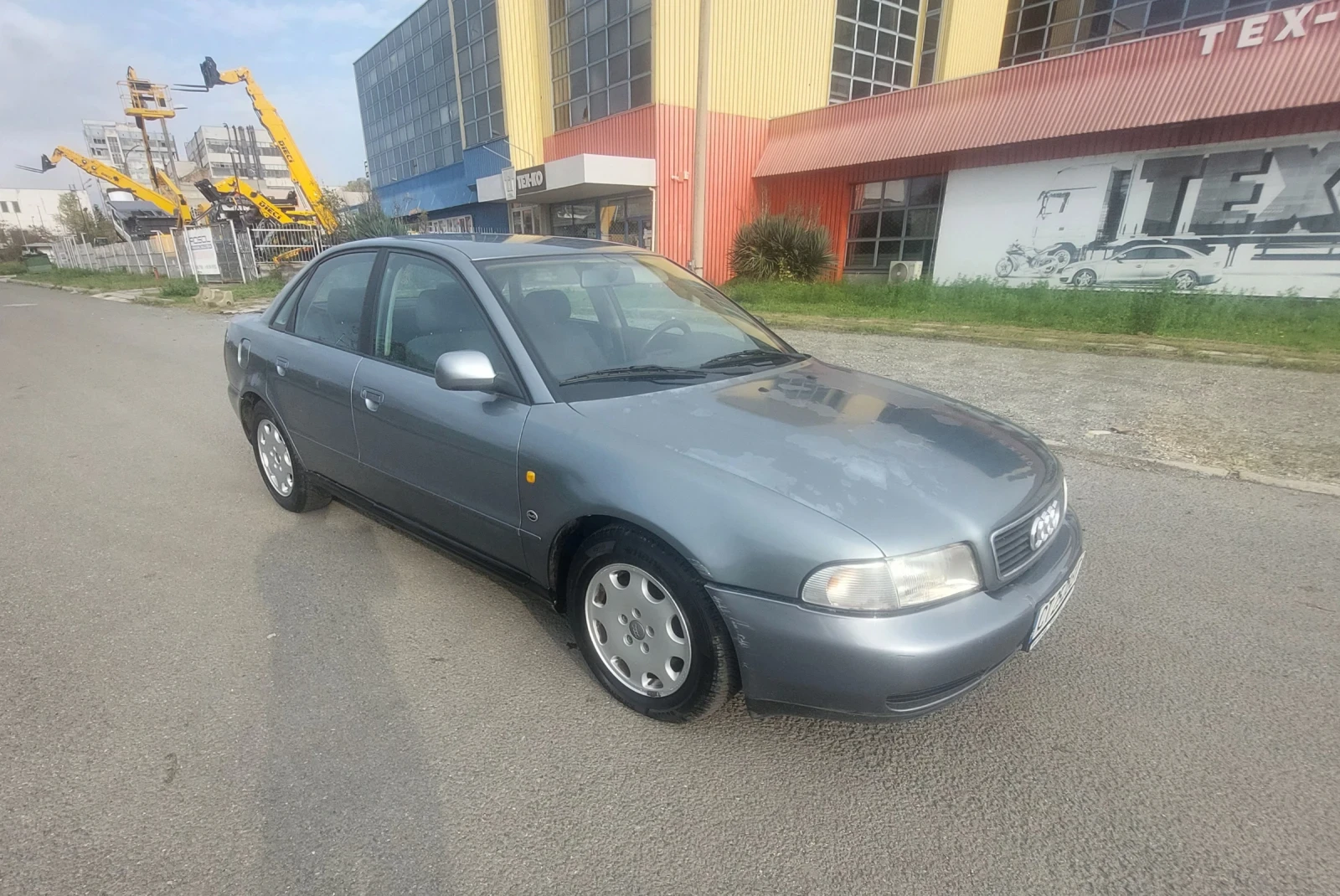 Audi A4 1.8 Т - изображение 3