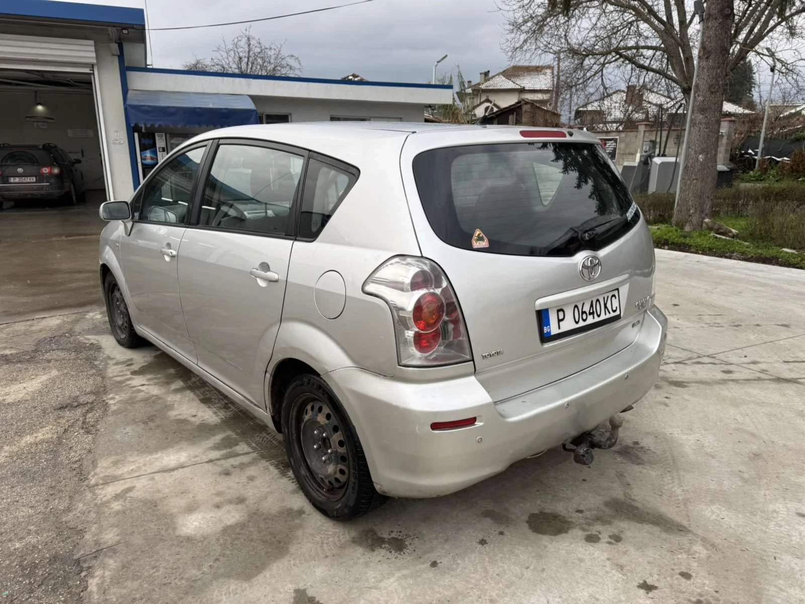 Toyota Corolla verso 2.2 136кс - изображение 5