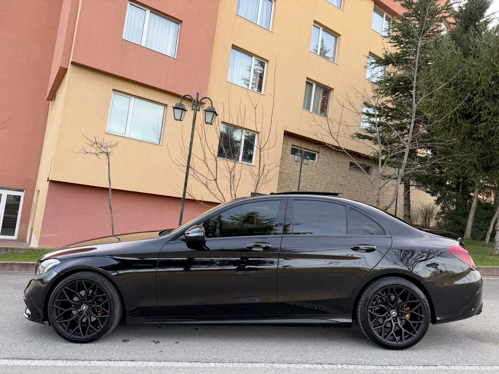 Mercedes-Benz C 220 AMG/Head-Up/Multibeam/Панорама/Ambient/Keyless - изображение 2