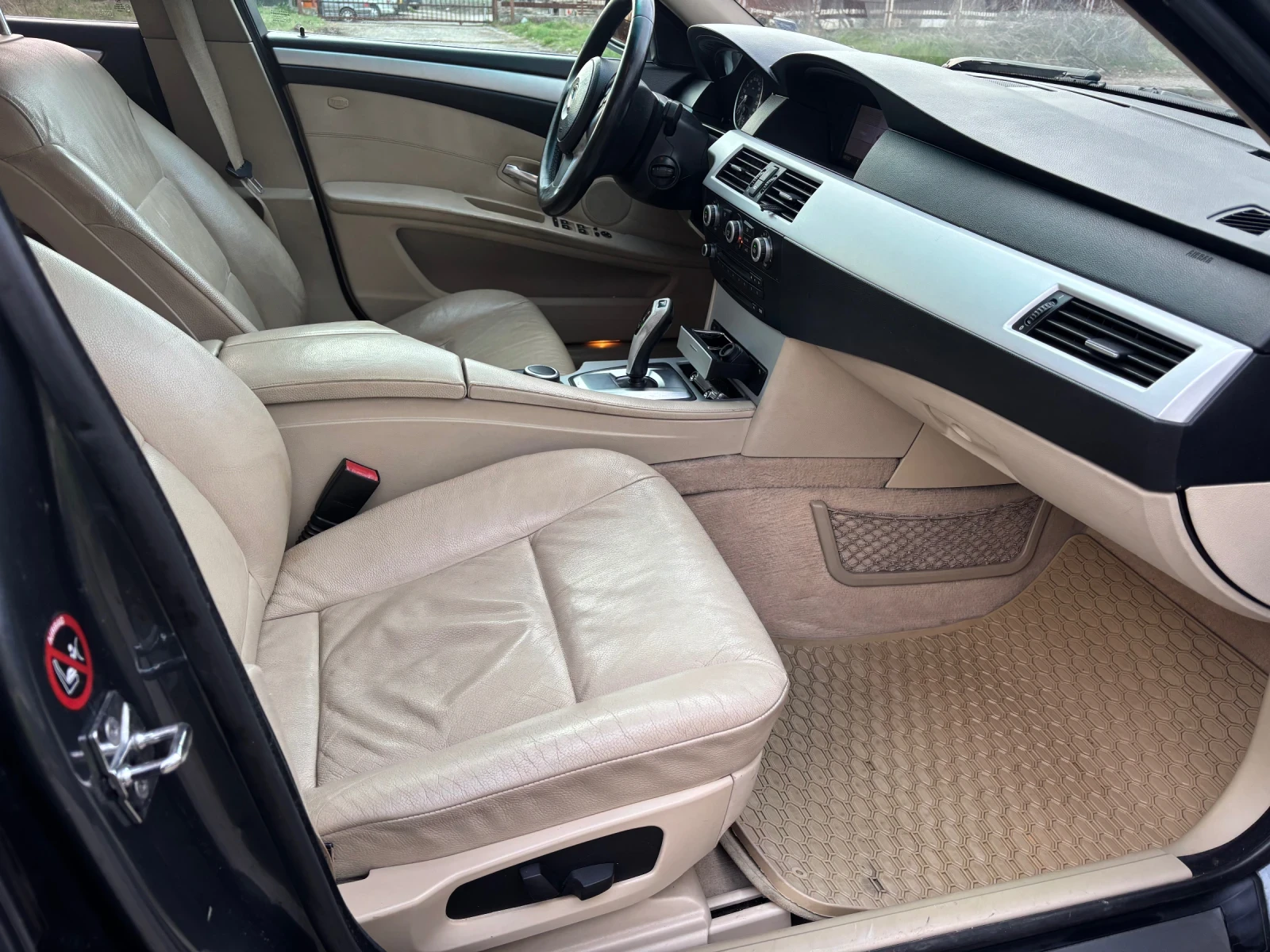 BMW 525 D, снимка 4 - Автомобили и джипове - 53937525