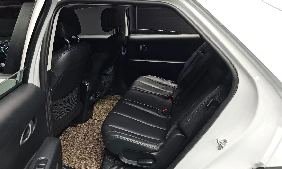 Hyundai Ioniq 5 * KEYLESS* КОЖА* КАМЕРИ* 360* LANE* ASSIST* , снимка 9 - Автомобили и джипове - 54084949