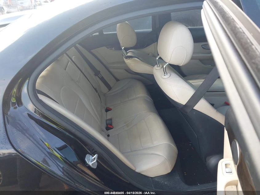 Mercedes-Benz C 300 2.0L I-4 DI, DOHC, VVT, TURBO, 241HP All Wheel | Mobile.bg � ����������� 8