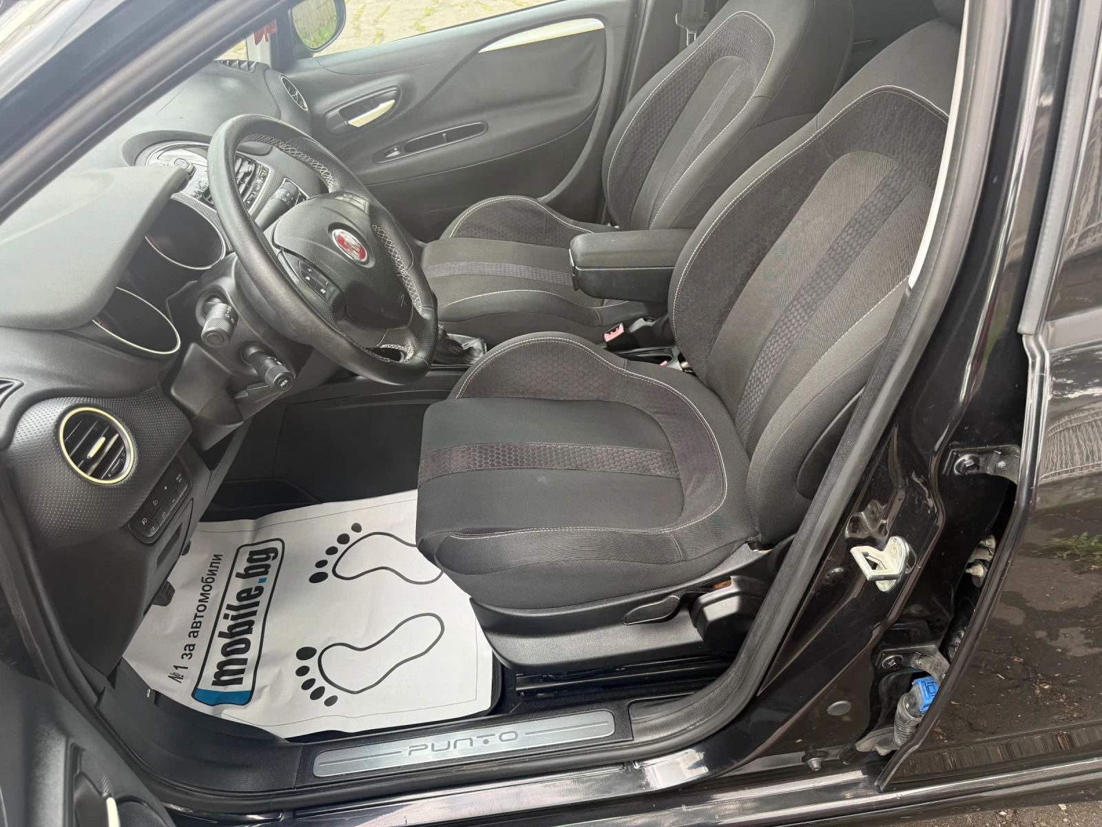 Fiat Punto Evo 1.3 multijet, снимка 9 - Автомобили и джипове - 54583129