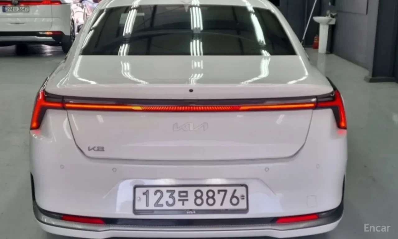 Kia K8 3.5* LPG* NOGLESSE* EDITON* ОБДУХВАНЕ* МАСАЖ* LANE, снимка 4 - Автомобили и джипове - 55800355