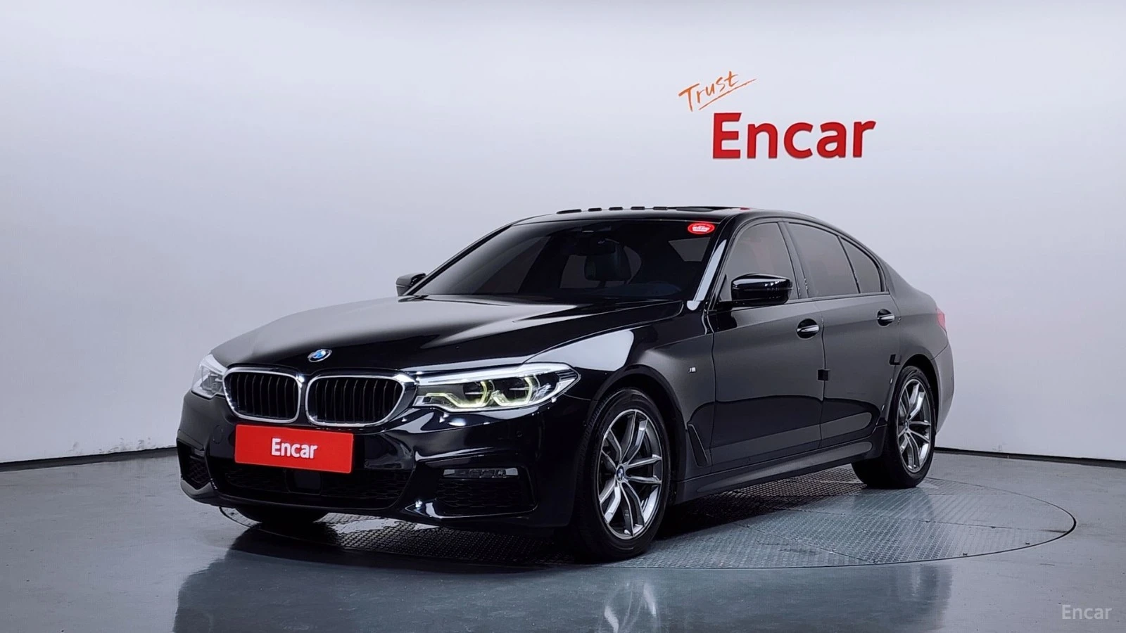 BMW 530 i - M PKG - DISTRONIC - ПОДГРЕВИ - HEADUP