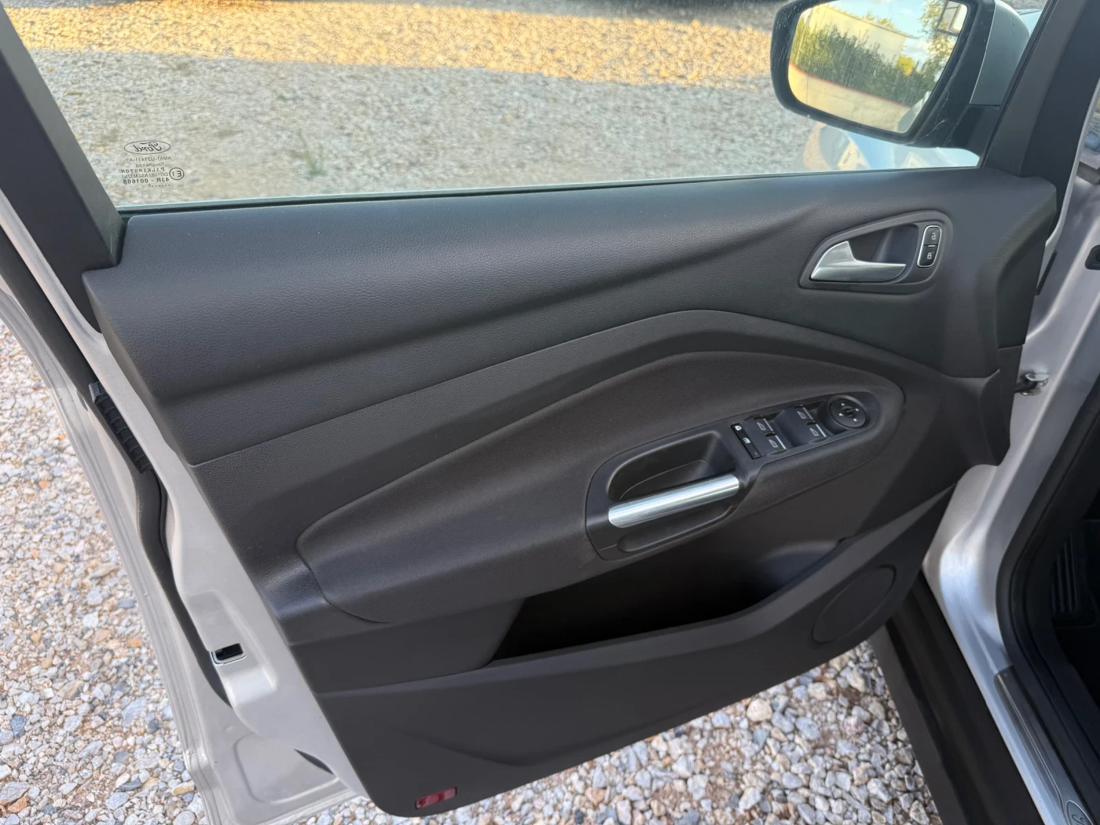 Ford C-max 1.0 EcoBoost/Titanium/Keyless Go/Euro6, снимка 17 - Автомобили и джипове - 56541821