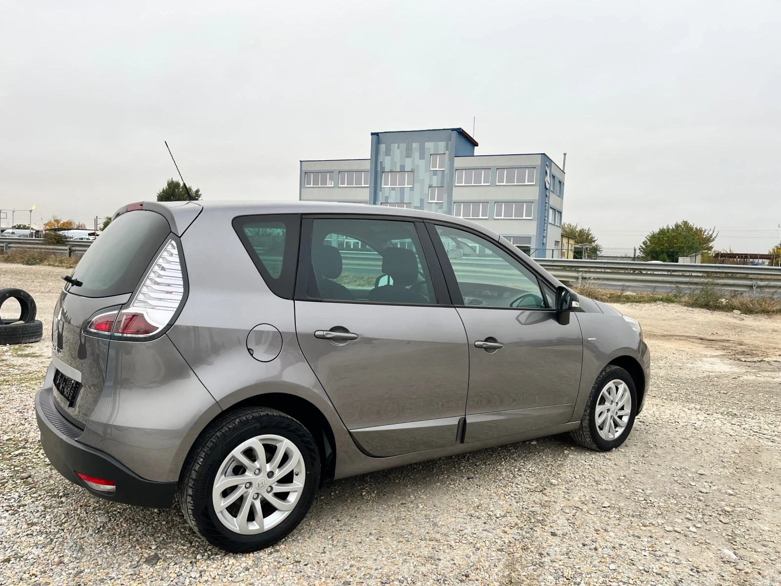 Renault Scenic 1.6i* 110�.�.* Xmod* ������ ���� ������ ������!!! | Mobile.bg � ����������� 12