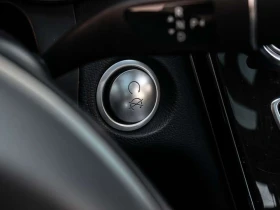 Mercedes-Benz GLC 300| NAV| PANOROOF| B.SPOT| ONE OWNER| CLEAN CARFA, снимка 16