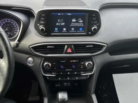 Hyundai Santa fe * Preferred * CARFAX * BLIND SPOT * LANE ASSIST, снимка 9