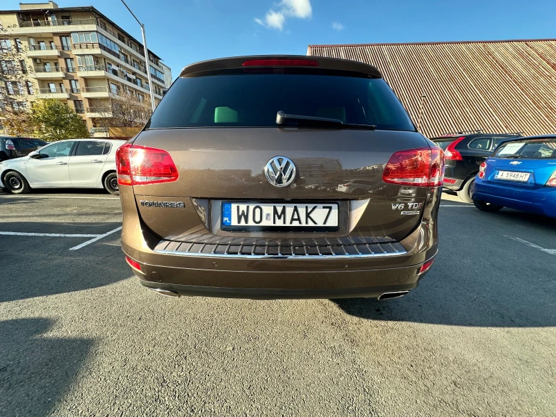 VW Touareg, снимка 6 - Автомобили и джипове - 47994678