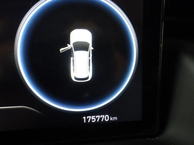 Hyundai Tucson 1.6 T-GDI Comfort, снимка 9 - Автомобили и джипове - 52836028