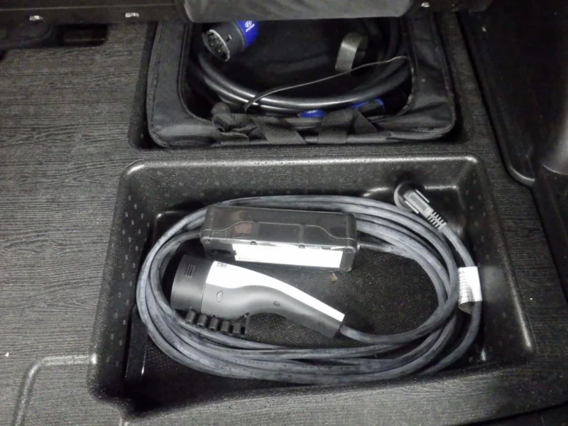 Hyundai Tucson 1.6 T-GDI Comfort, снимка 6 - Автомобили и джипове - 52836028