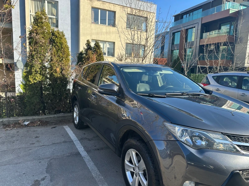 Toyota Rav4, снимка 6 - Автомобили и джипове - 53333552