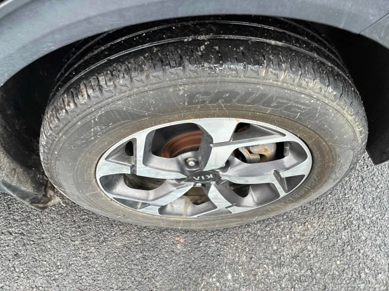 Kia Sportage * LX * CARFAX * БЕЗ ПЪРВОНАЧАЛНА ВНОСКА, снимка 12 - Автомобили и джипове - 53380141