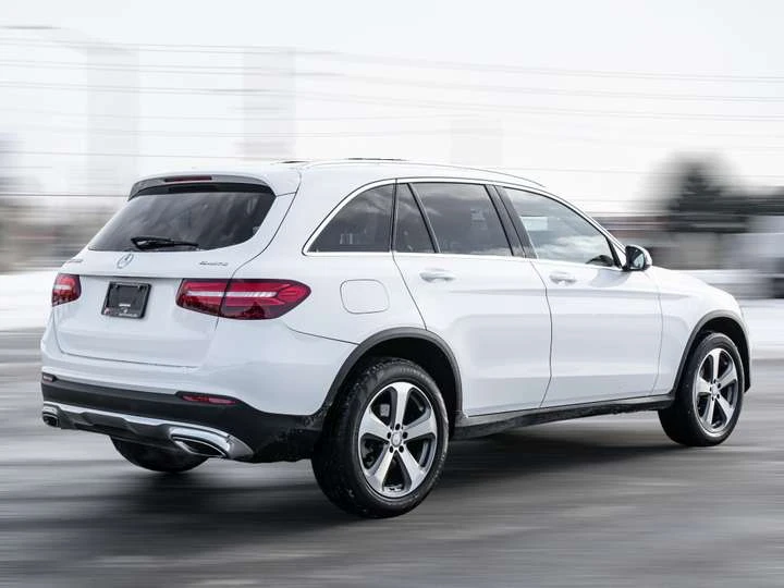 Mercedes-Benz GLC 300| NAV| PANOROOF| B.SPOT| ONE OWNER| CLEAN CARFA, снимка 6 - Автомобили и джипове - 53558850