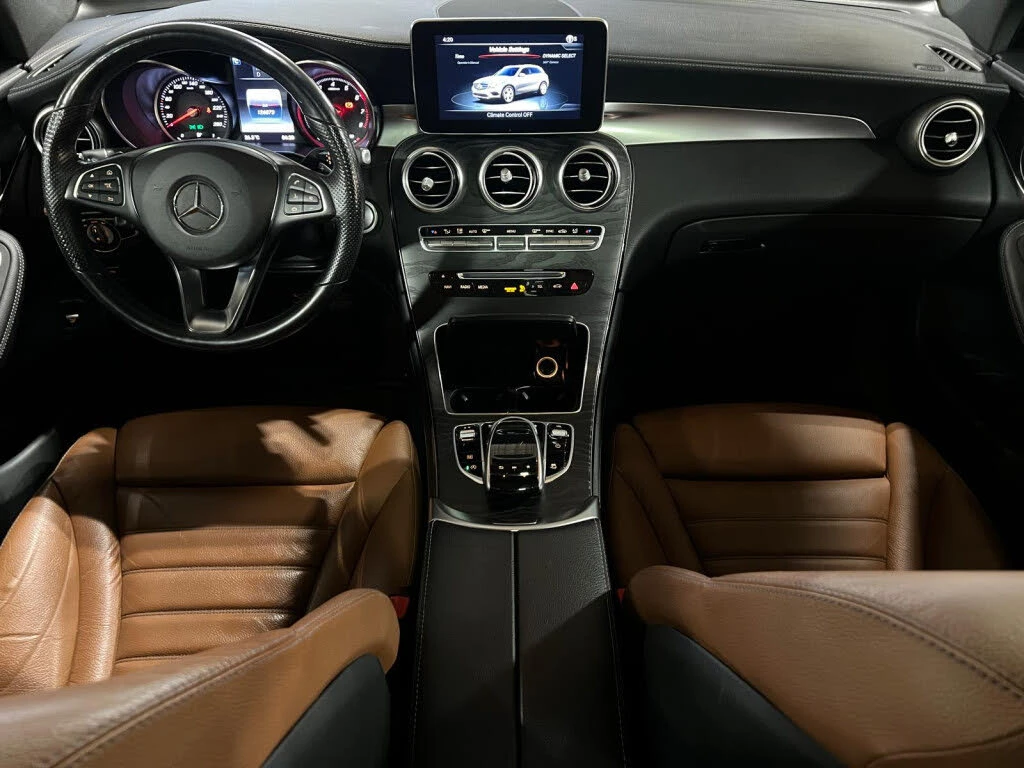 Mercedes-Benz GLC 300 4MATIC* AMG-пакет* подгрев* панорама* 360* KEYLESS - изображение 9