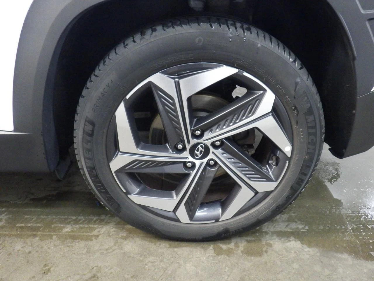 Hyundai Tucson 1.6 T-GDI Comfort - изображение 8