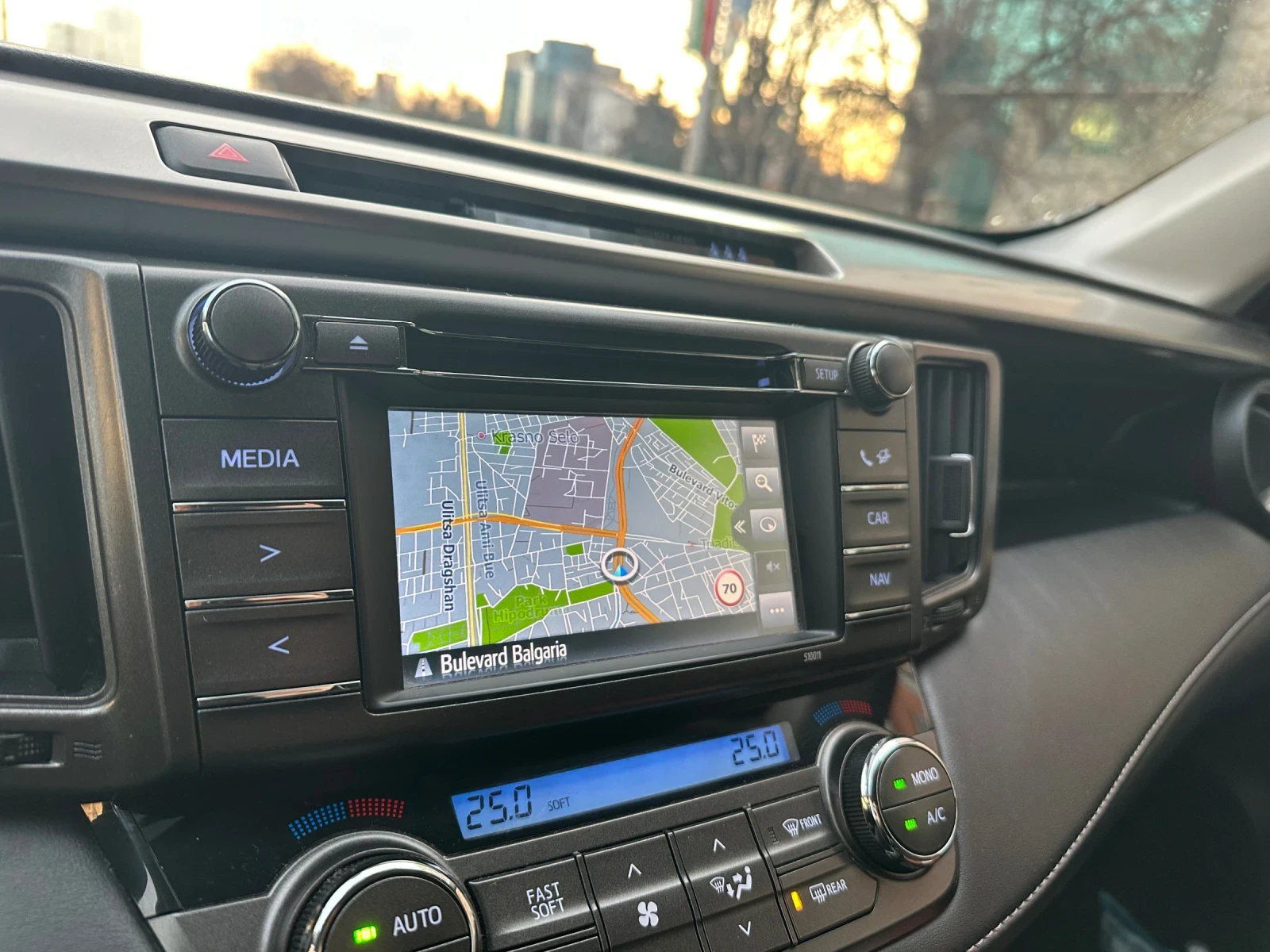 Toyota Rav4  - изображение 3