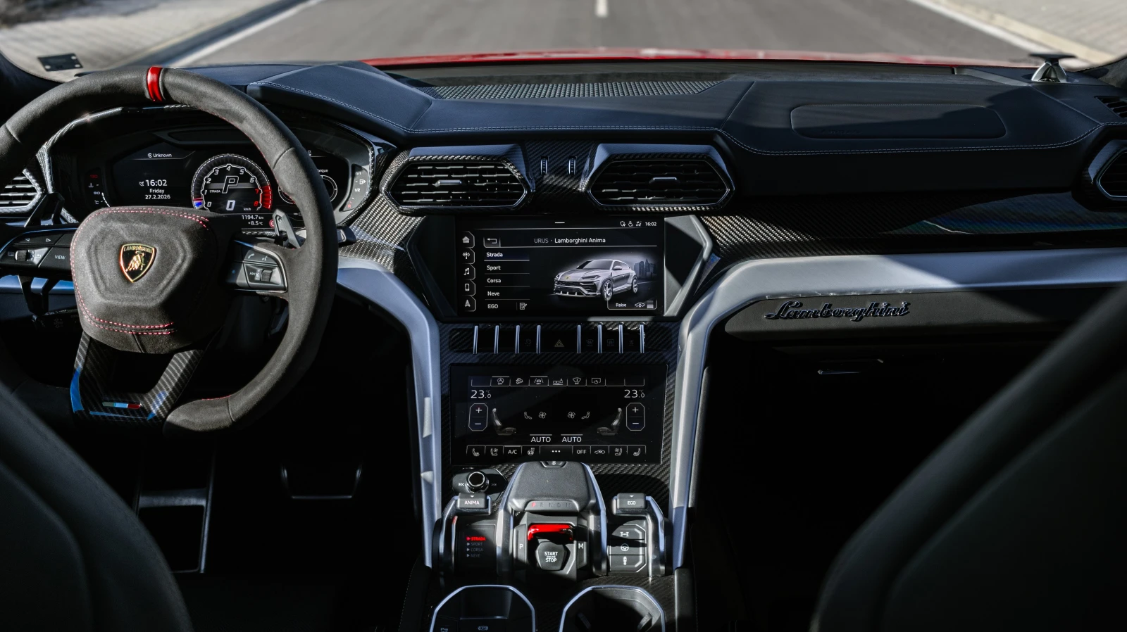 Lamborghini Urus НАЛИЧЕН * FULL* , снимка 9 - Автомобили и джипове - 53783867