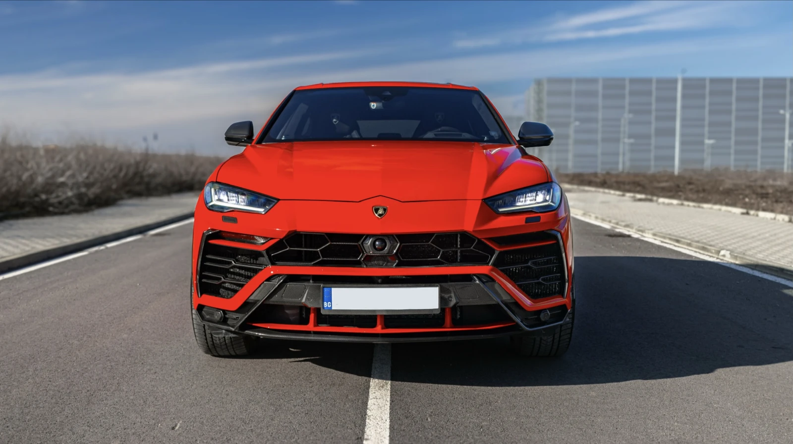 Lamborghini Urus НАЛИЧЕН * FULL* , снимка 2 - Автомобили и джипове - 53783867