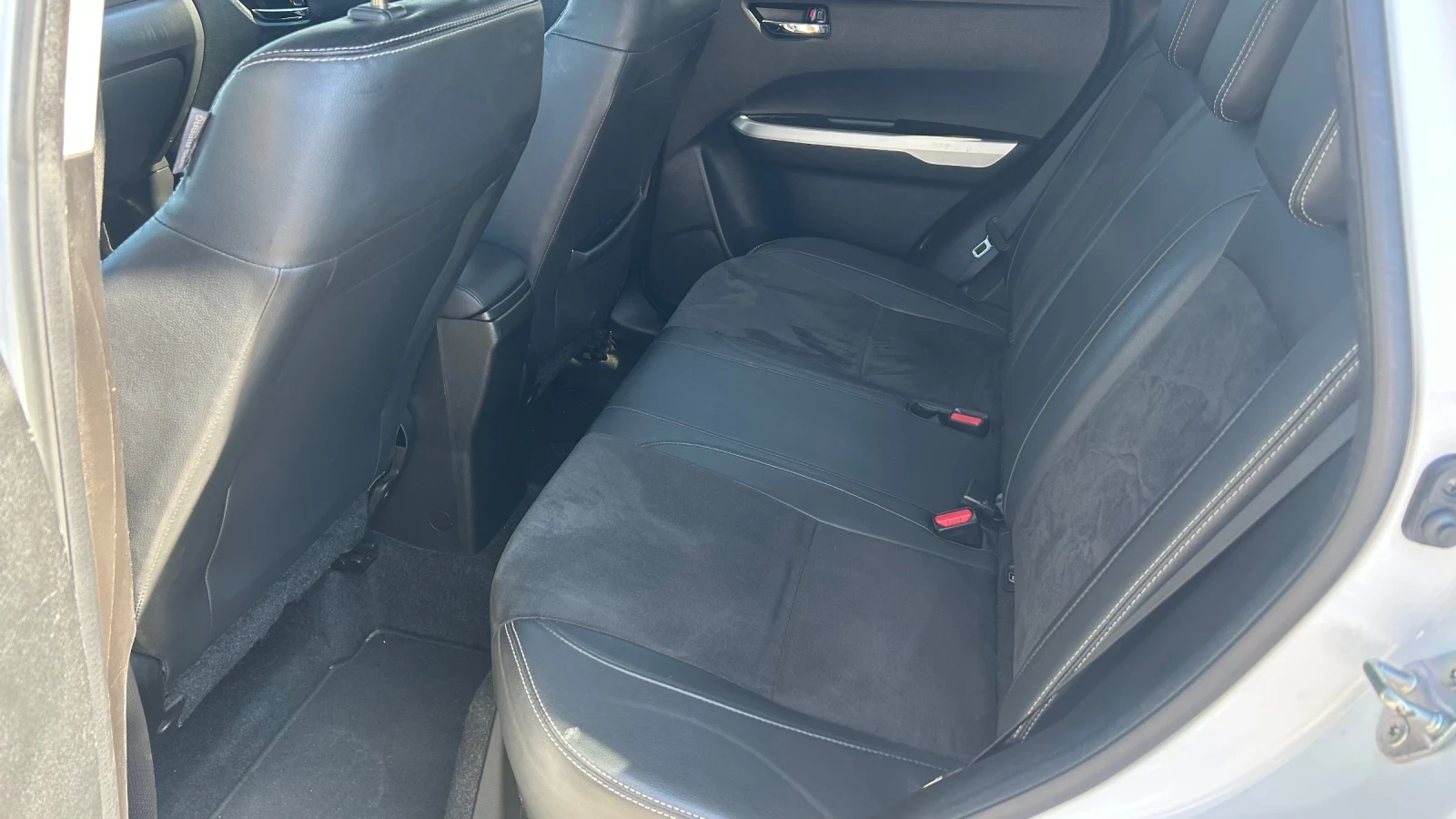 Suzuki Vitara 1, 6i автоматик, снимка 14 - Автомобили и джипове - 54344856