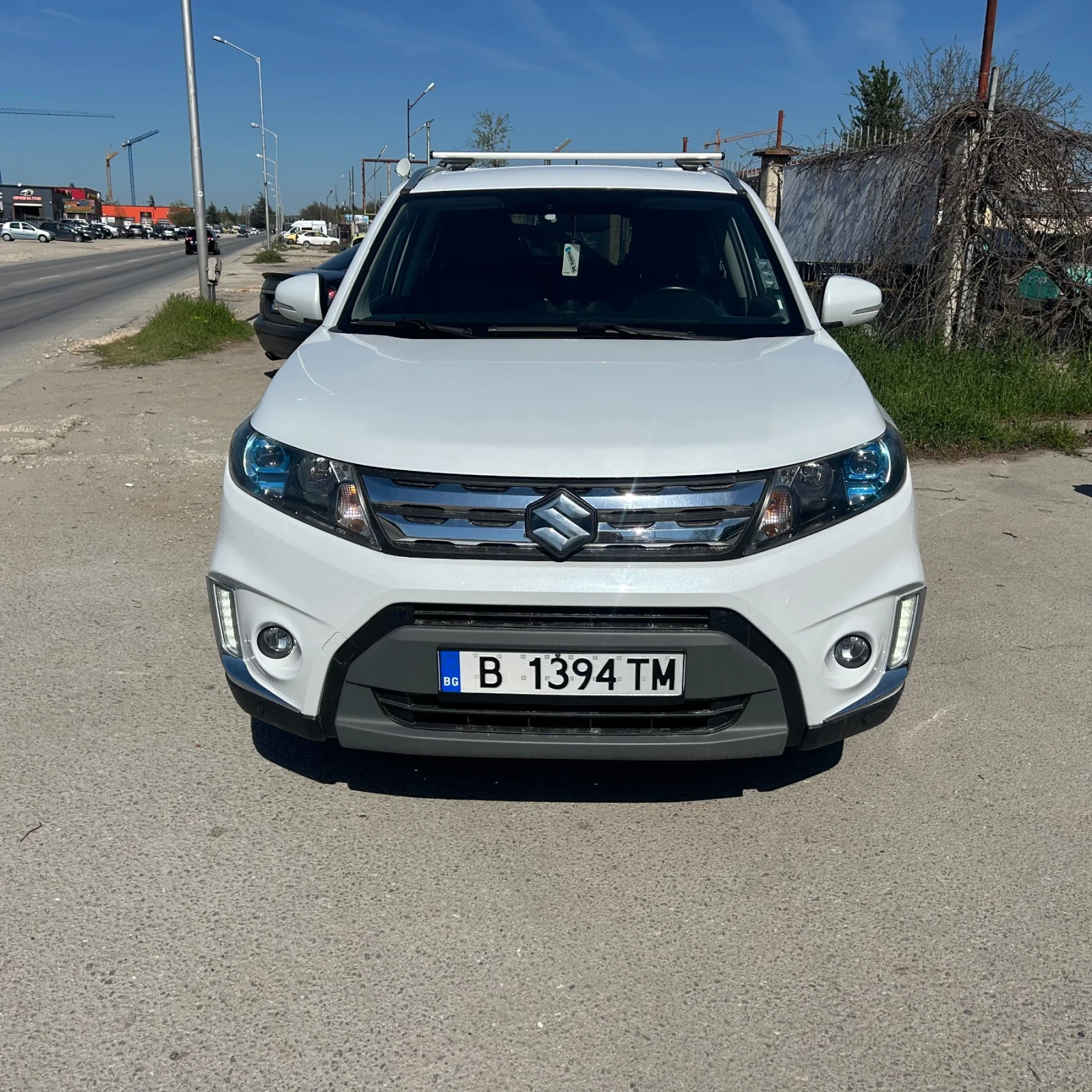 Suzuki Vitara 1, 6i автоматик, снимка 8 - Автомобили и джипове - 54344856