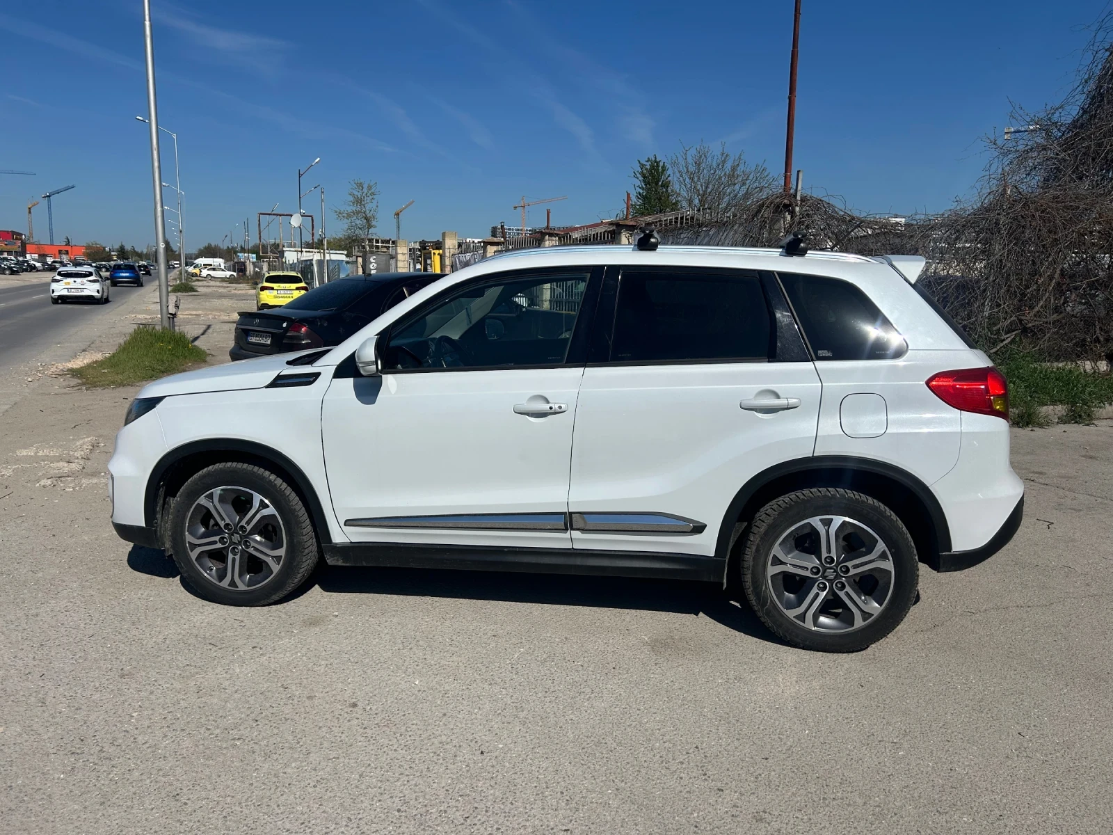 Suzuki Vitara 1, 6i автоматик, снимка 6 - Автомобили и джипове - 54344856