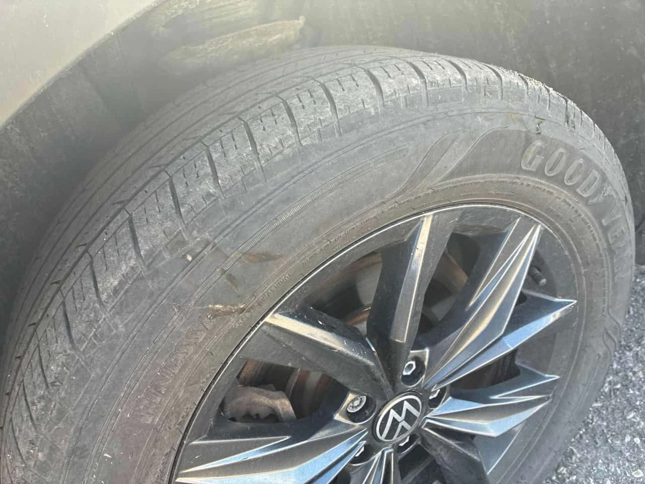 VW Tiguan * Comfortline * CARFAX * ���� �� �� | Mobile.bg � ����������� 14