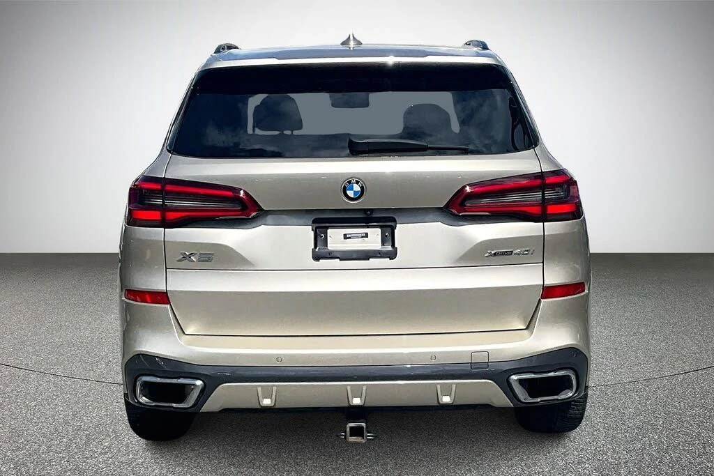 BMW X5 M-PK* LASER* HEAD-UP* 360* HARMAN* PANO* КРАЙНА ЦЕ, снимка 4 - Автомобили и джипове - 54840962