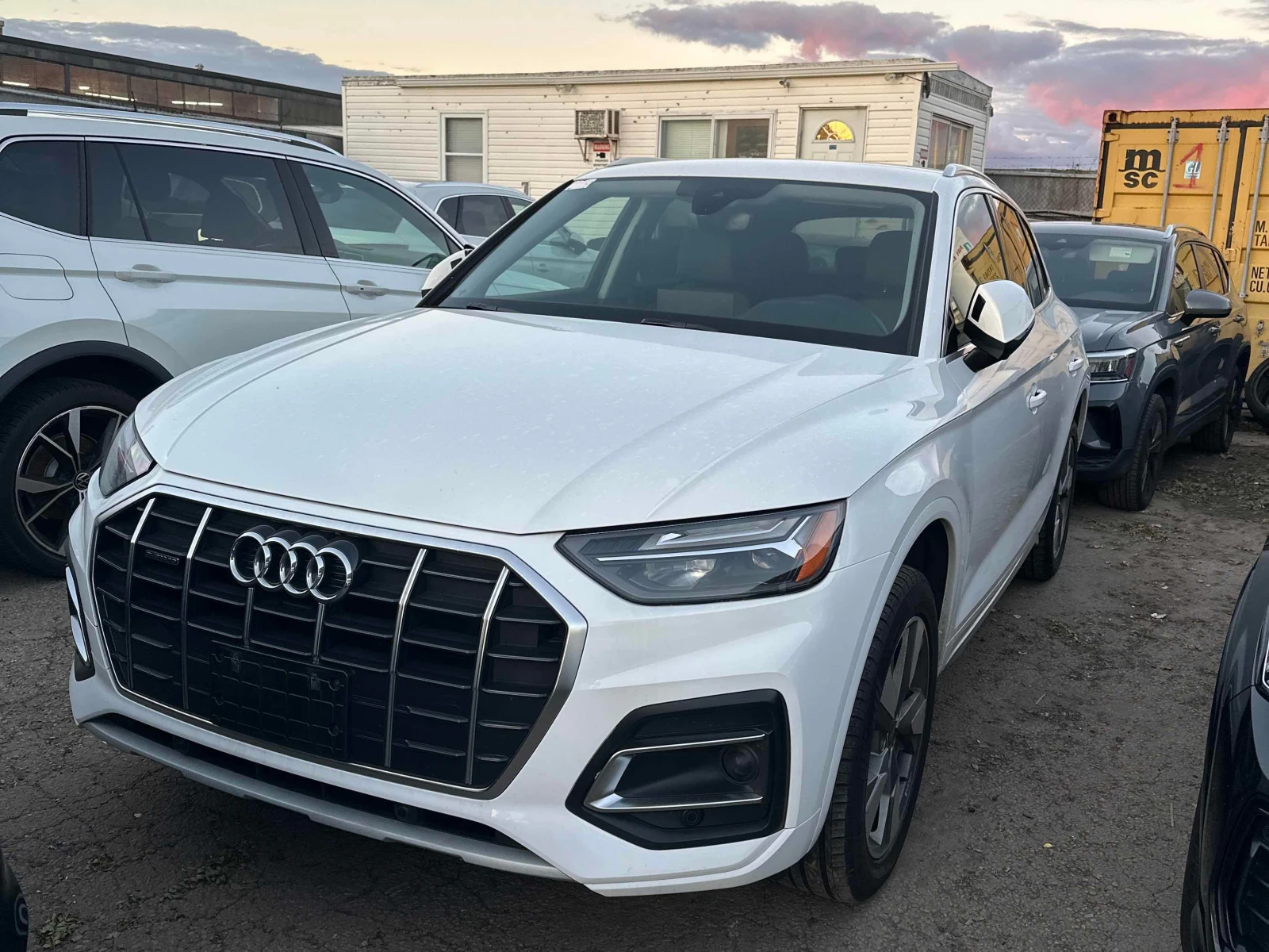 Audi Q5 * Komfort * CARFAX * 