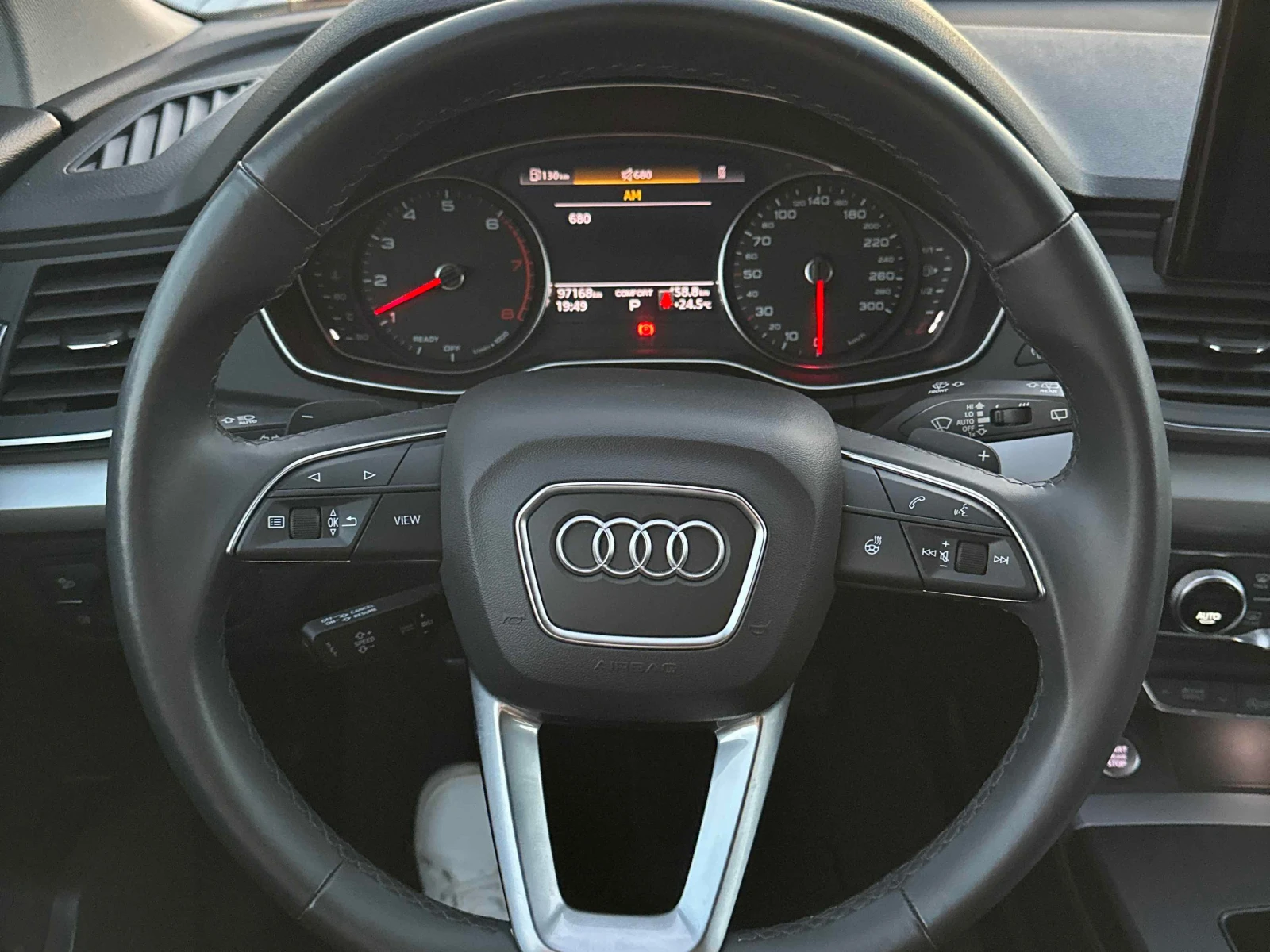 Audi Q5 * Komfort * CARFAX * , снимка 8 - Автомобили и джипове - 56005965