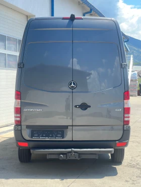 Mercedes-Benz Sprinter Оригинален вид / Средна база L2H2 / Климатроник, снимка 6